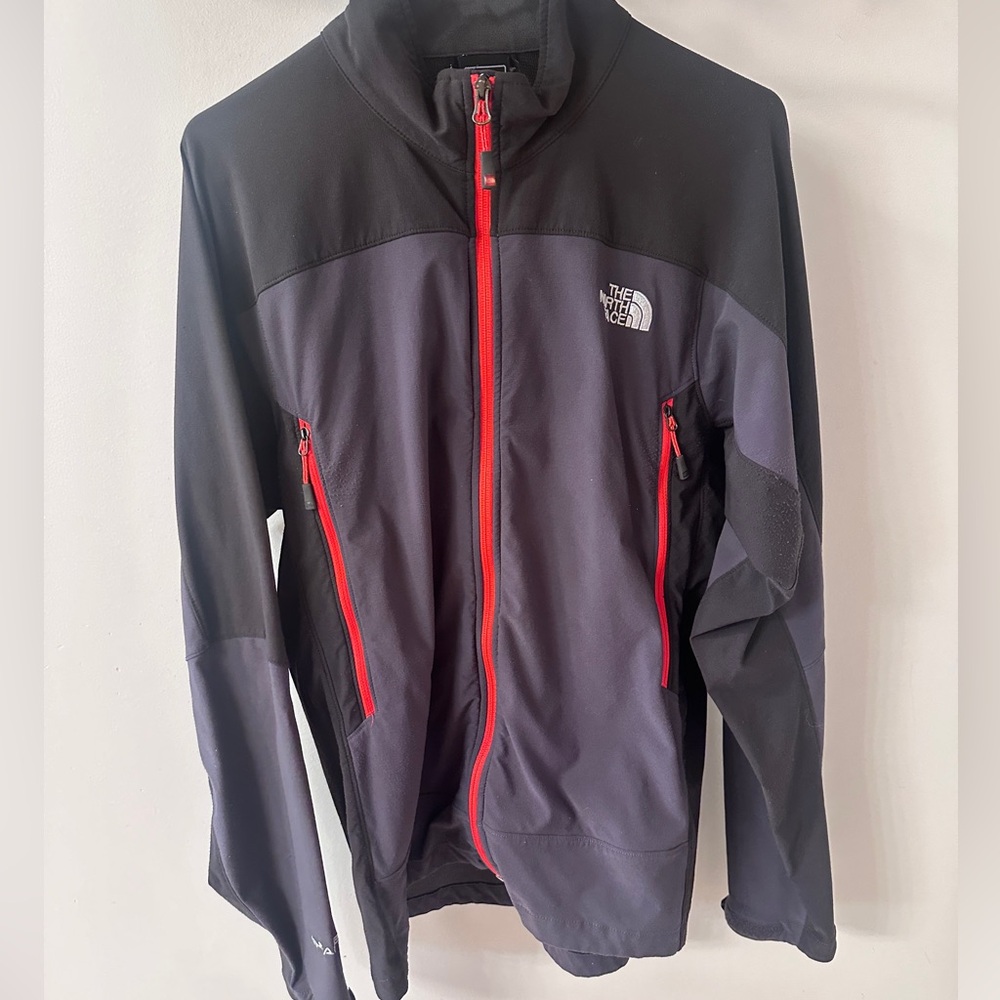 North Face light weight softshell jacket